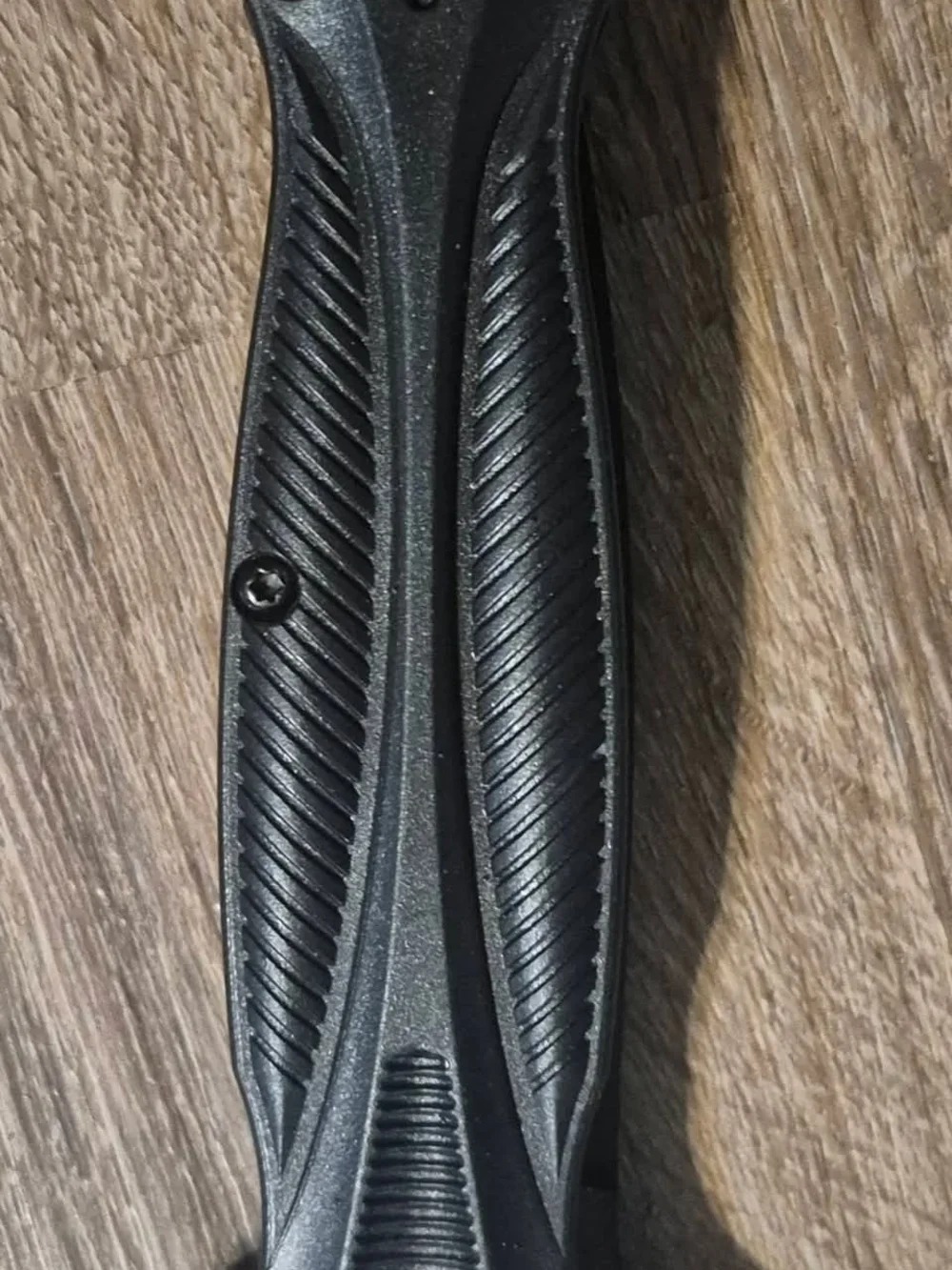 Black Textured Grip Men’s Handle Accessory